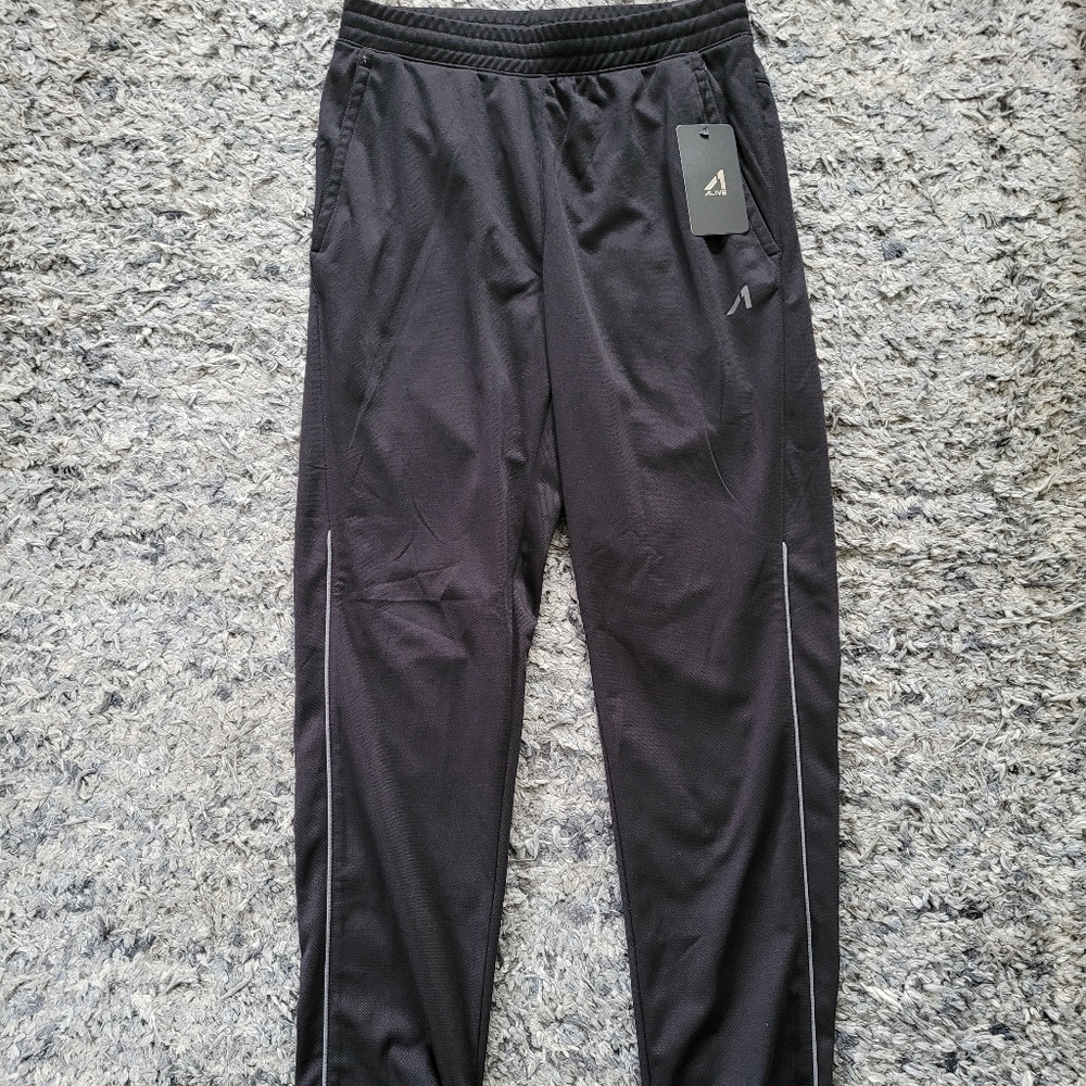 Al1ve Men's Black Joggers